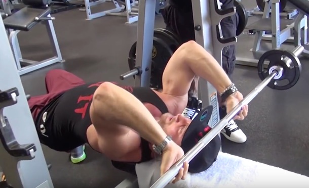 French Press - 1. Übung im Trizeps Training Rich_Piana_s_beste_Trizeps-Übung_für_einen_massiven_Trizeps_-_KARL-ESS_COM_-_YouTube